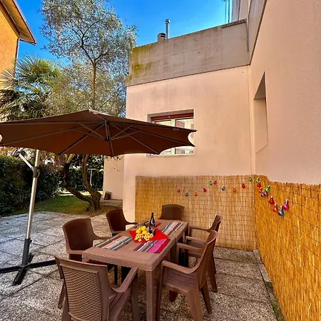 Andrea Apartment